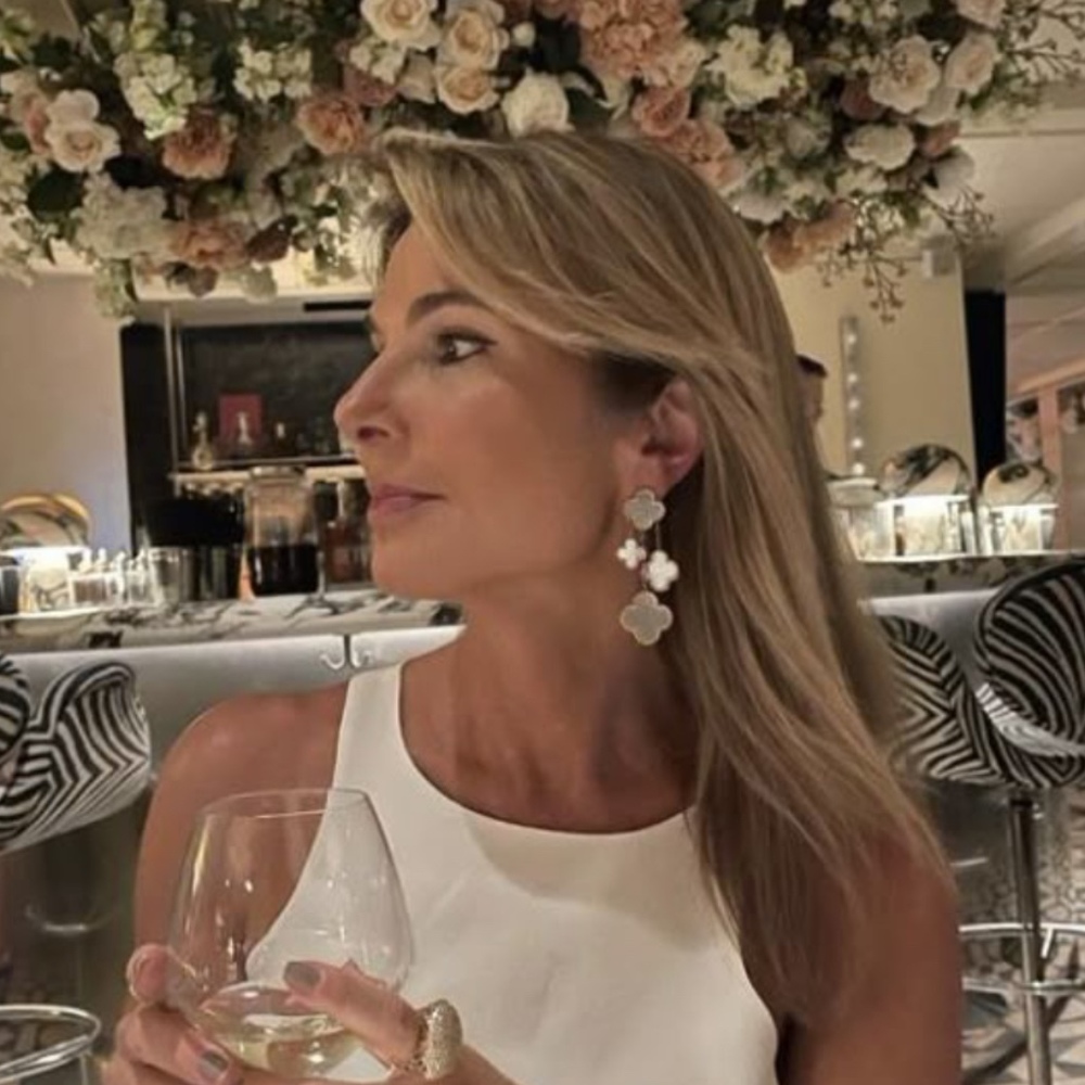 Meet your Posher, Lori